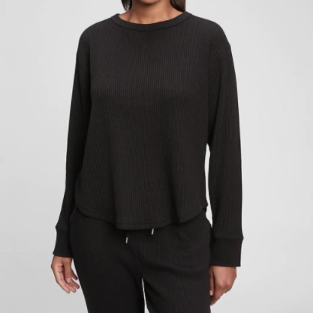 GAP Black Slouchy Waffle Knit Long Sleeve Shirt Size S